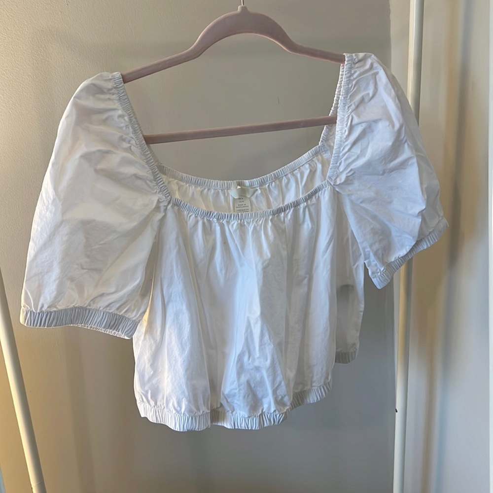 Cropped puff sleeve top